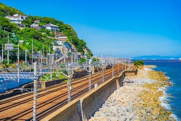 Naklejka premium 海沿いの線路