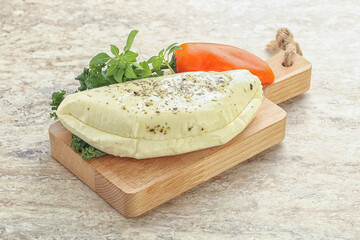 Raw haloumi cheese for grill