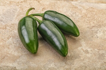 Green raw jalapeno peper heap