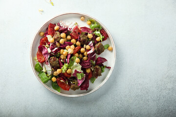 Healthy meatball salad with chickpea
