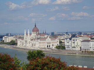 Fototapeta premium View of Budapest and Danube river