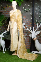 Keuken foto achterwand Historisch monument Thai Wedding dress vintage style,Bride Thai dress
