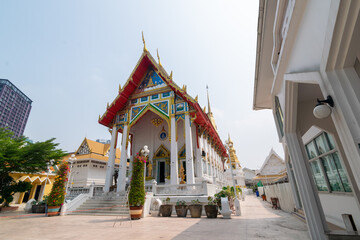 Naklejka premium Wat that thong temple. Famous in bangkok.
