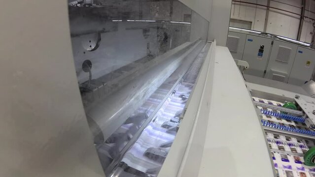 cardboard blank die cutting machineindustry