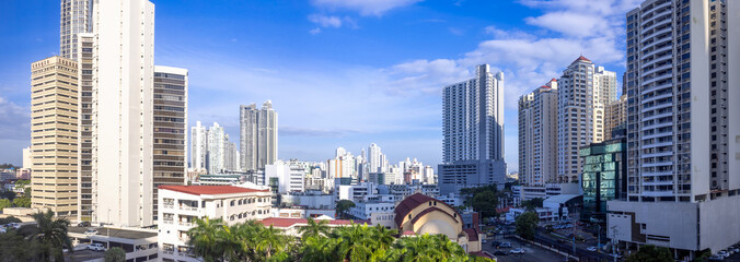 Panoramic view of skyline of Panama City downtown and financial center. - obrazy, fototapety, plakaty