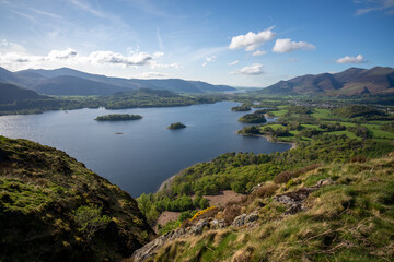 Fototapeta na wymiar Views over Derwentwater from the family friendly hike up to Walla Crag in the Lake District, Cumbria, England