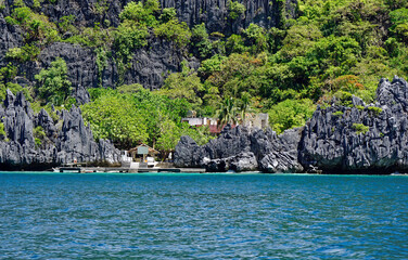 massive limestone rocks at the el nido archipelago
