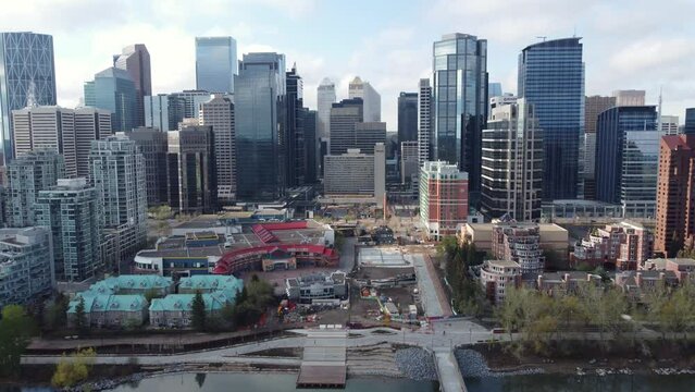 Aerial view of Calgary's skyline along Prince's Island Park and the Bow River.