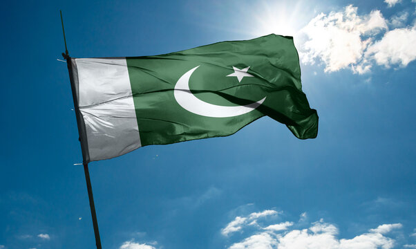 Pakistan flag: army deployed across country as unrest triggered by Imran Khan arrest continues