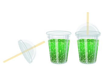 Gobelet en plastique recyclable et transparent avec ou sans son couvercle et sa paille contenant un soda ou une boisson gazeuse &agrave; la menthe, au citron, &agrave; la pomme ou aux fruits.
