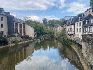 Fototapeta na wymiar alzette river in the city of luxembourg