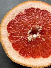 grapefruit, halved grapefruit, juicy fruit, fruit with a bitter taste, citrus fruit, juicy fruit, peel group