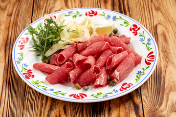 meat rolls with fresh vegetables