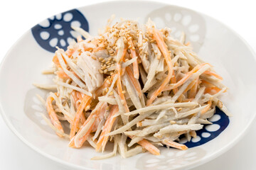 ゴボウと鶏ささ身のサラダ