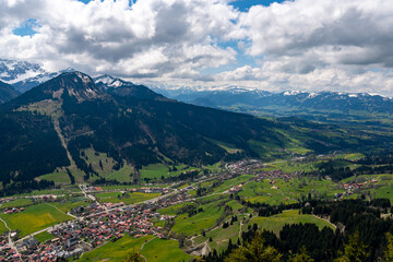 Naklejka premium Mountain hike from Oberjoch to the Spieser and the Hirschberg