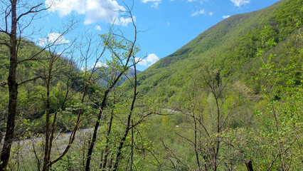 Piemont Gebirge in Italien - Parco Naturale Regionale dell'Antola