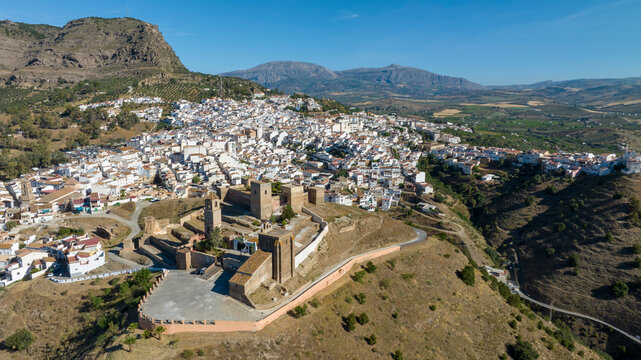 vista del municipio de &Aacute;lora en la provincia de M&aacute;laga, Espa&ntilde;a