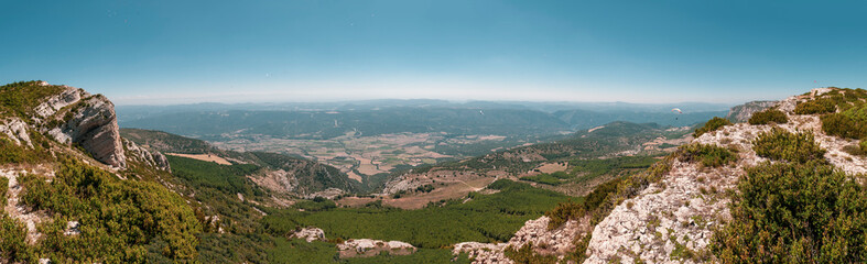 Fototapeta na wymiar Amazing panorama from Serra del Montsec