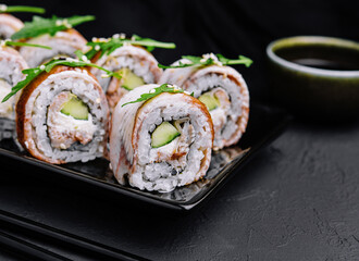 Sushi set canada roll with eel