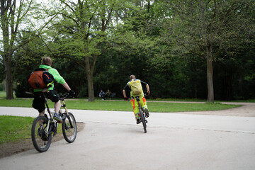 Fahrradfahrer - in der Natur
Sport