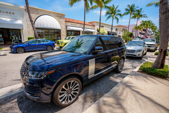 Luxury Range Rover parked on Worth Avenue Palm Beach