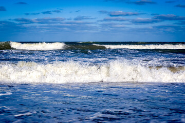 Naklejka premium Waves on the Atlantic Ocean