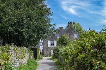 Fototapeta na wymiar Brittany, Ile aux Moines island, typical houses in the village.