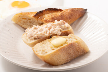 バターのバケット