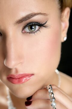 Attractive fashion elegant woman portrait with jewelry