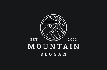Mountain logo vector icon illustration hipster vintage retro .