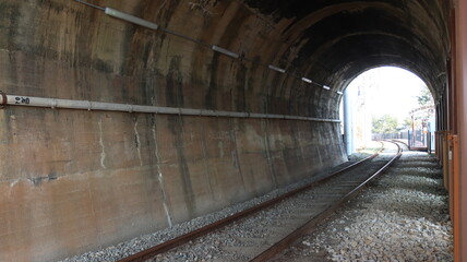Obraz premium tunnel of the train