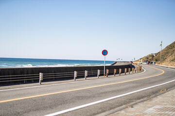海岸線の道