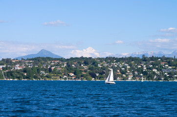 yacht in the Lake Leman with Mont Blanc on the background - 602064980