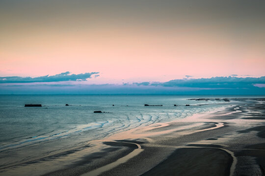 Plage du d&eacute;barquement - Arromanches-les-bains