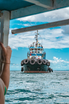 Navio reboque