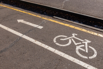 bike path sign on the pavement