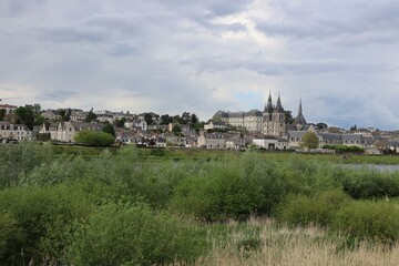 Fototapeta na wymiar Vue d'ensemble de la ville, ville de Blois, département du Loir et Cher, France