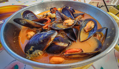Mejillones en salsa americana