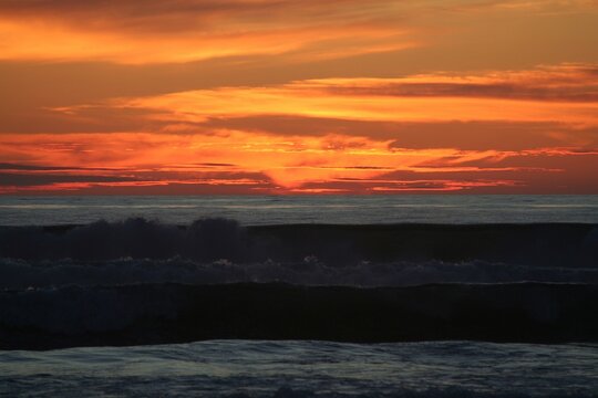 coucher de soleil sur l'ocean - le Porge - gironde
