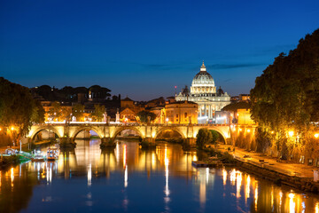 Fototapeta na wymiar Saint Peter basilica blue hour in Vatican