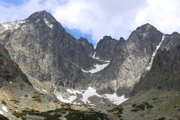 Fototapeta na wymiar Slovakian Vysoke Tatry mountains during summer