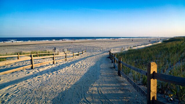 beach entrance in sea isle new jersey