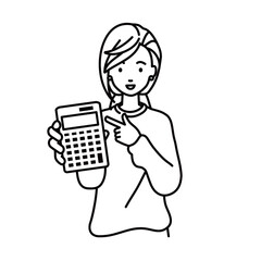 立って電卓を指差してこちらに向けて見せているスウェットの女性