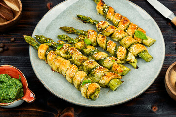 Asparagus baked in bread.