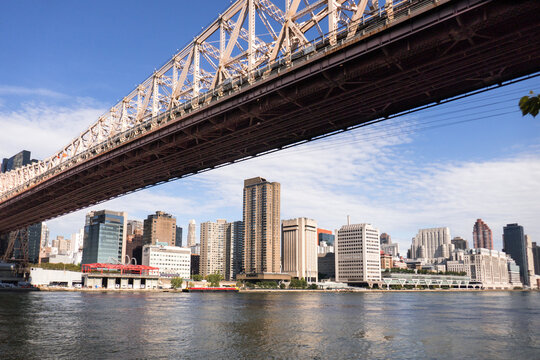 Ed Koch Queensboro Bridge and Manhattan  from Roosevelt Island