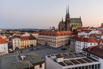 Obraz premium Evening skyline of Brno city with Zelny trh square and the cathedral of St. Peter and Paul, Czech Republic