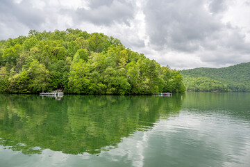 lake nantahala