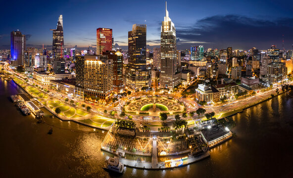 Sunset in the Saigon riverside, Ho Chi Minh city, Vietnam. Photo taken in February 2023.