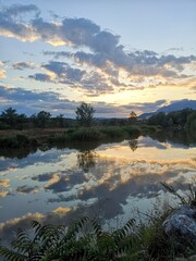 río llobregat, atardecer, puesta de sol, bienestar, creación, fondo de móvil, fondos de móviles, foto espectacular, foto, atractivo, atractiva, atraer, paz, calma, agua, España, Olesa de Montserrat
