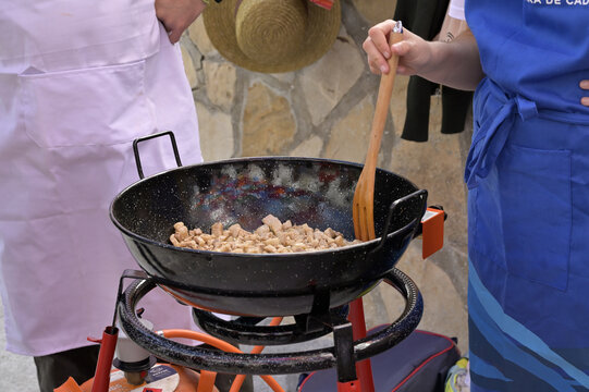 Cocinando  un refrito